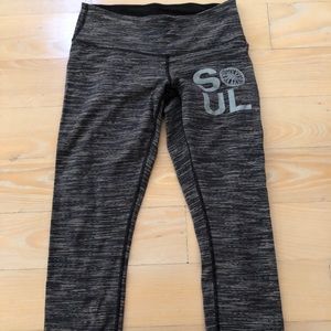Lululemon x Soulcycle Capri leggings